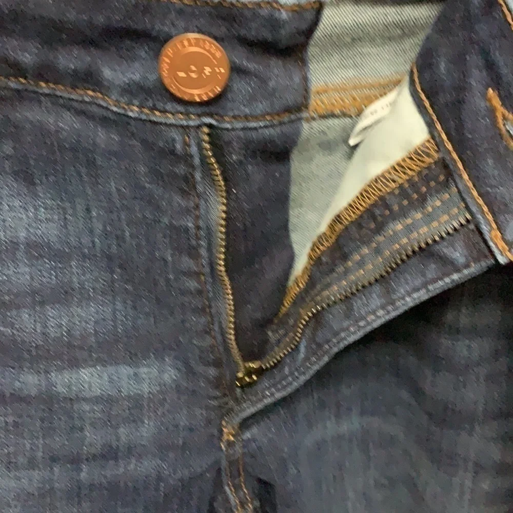 Loft (2) pair of curvy skinny jeans size 4